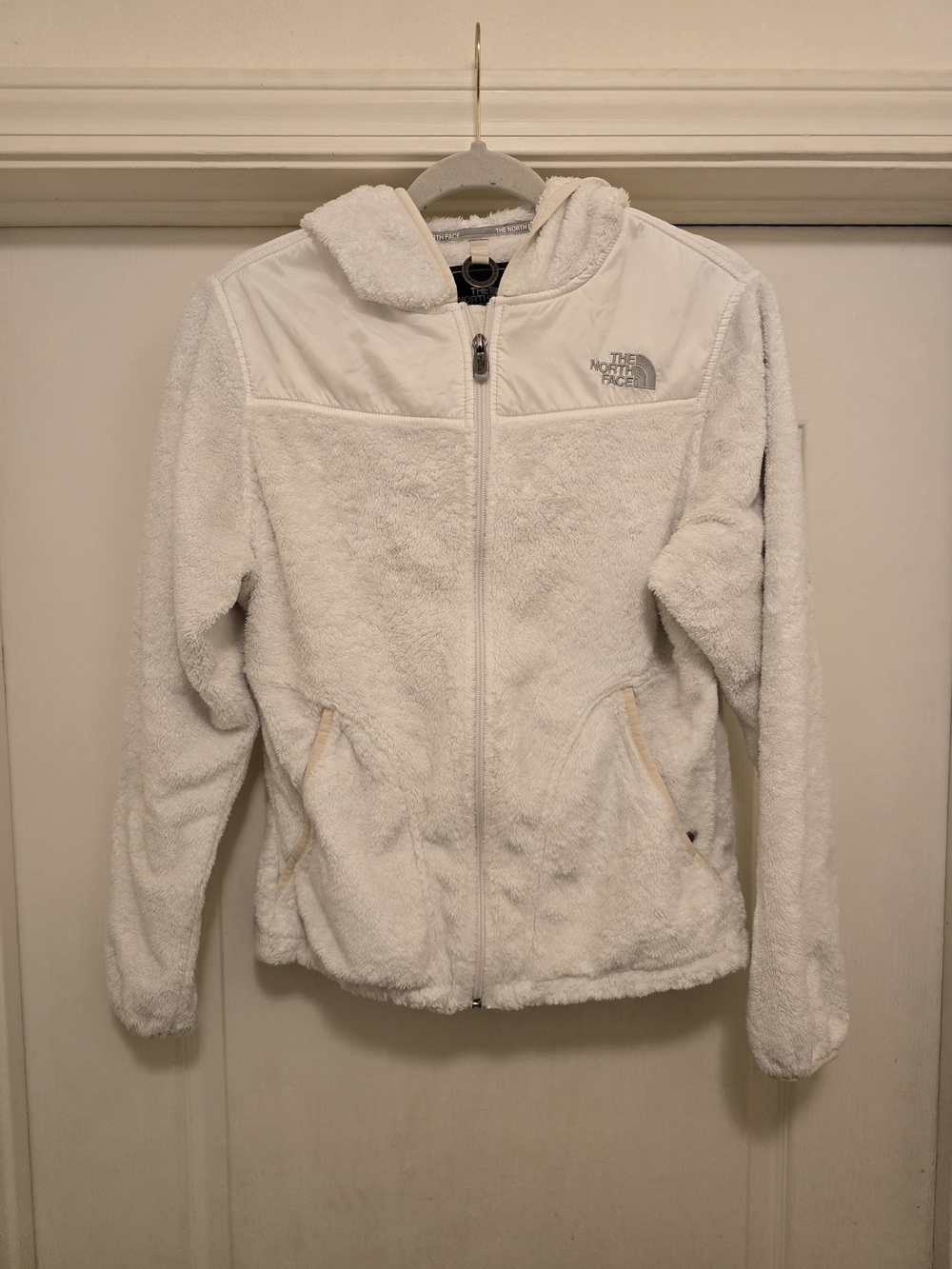 The North Face Women’s Cream Teddy Fleece Zip-Up Hooded Jacket